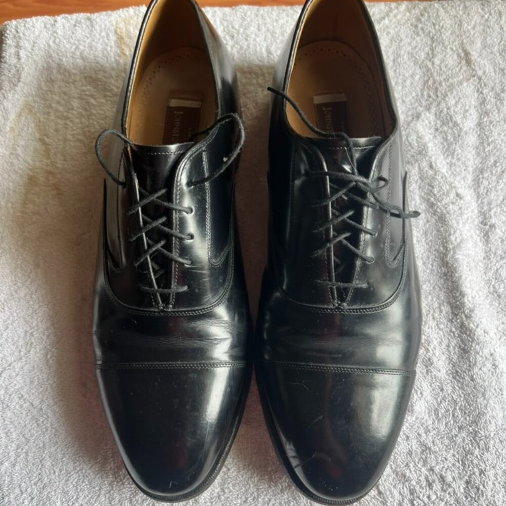 Johnston & Murphy Men’s Dress Shoe Size 10 1/2   Great Cond.